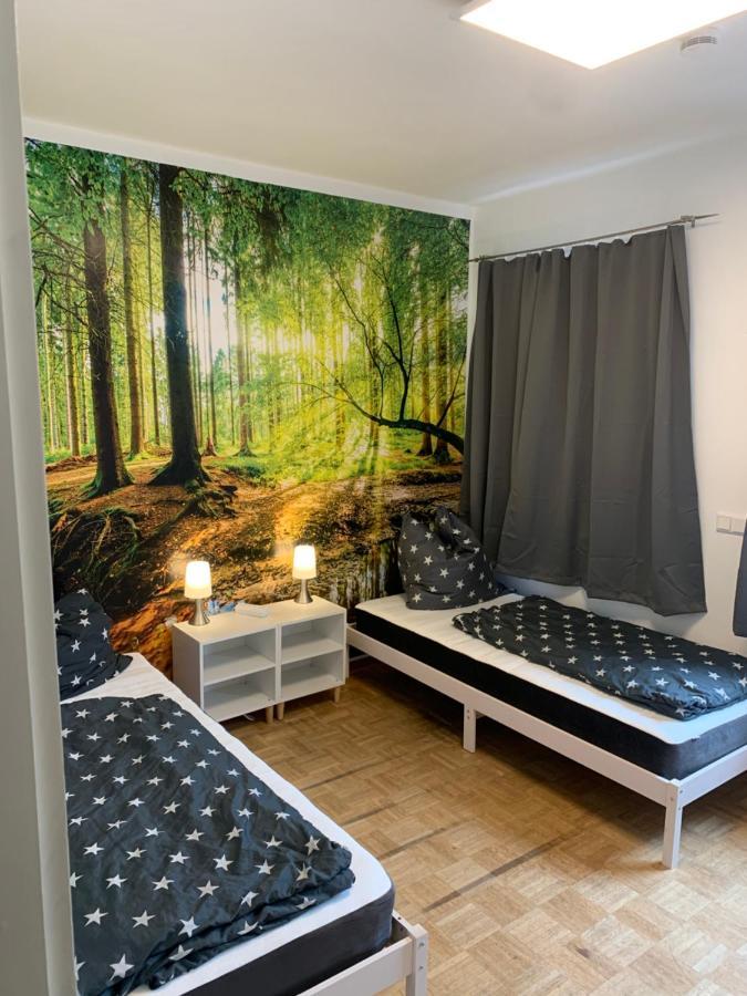 Mainpark Apartment 4 Schlafzimmer Bis Zu 10 Personen Direkt Ueber Aschaffapartment Bei Aschaffenburg Mainaschaff Exterior foto